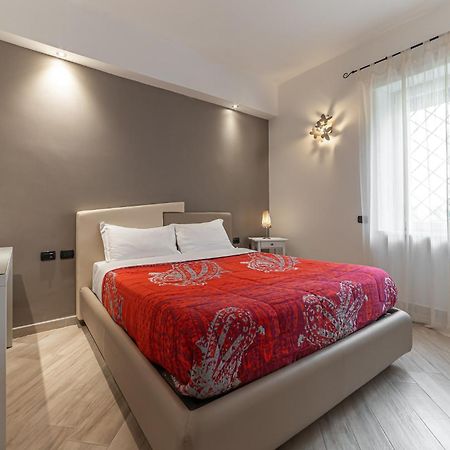 Il Nido Di Roma - Ospedale Gemelli & Garden Apartment Luaran gambar