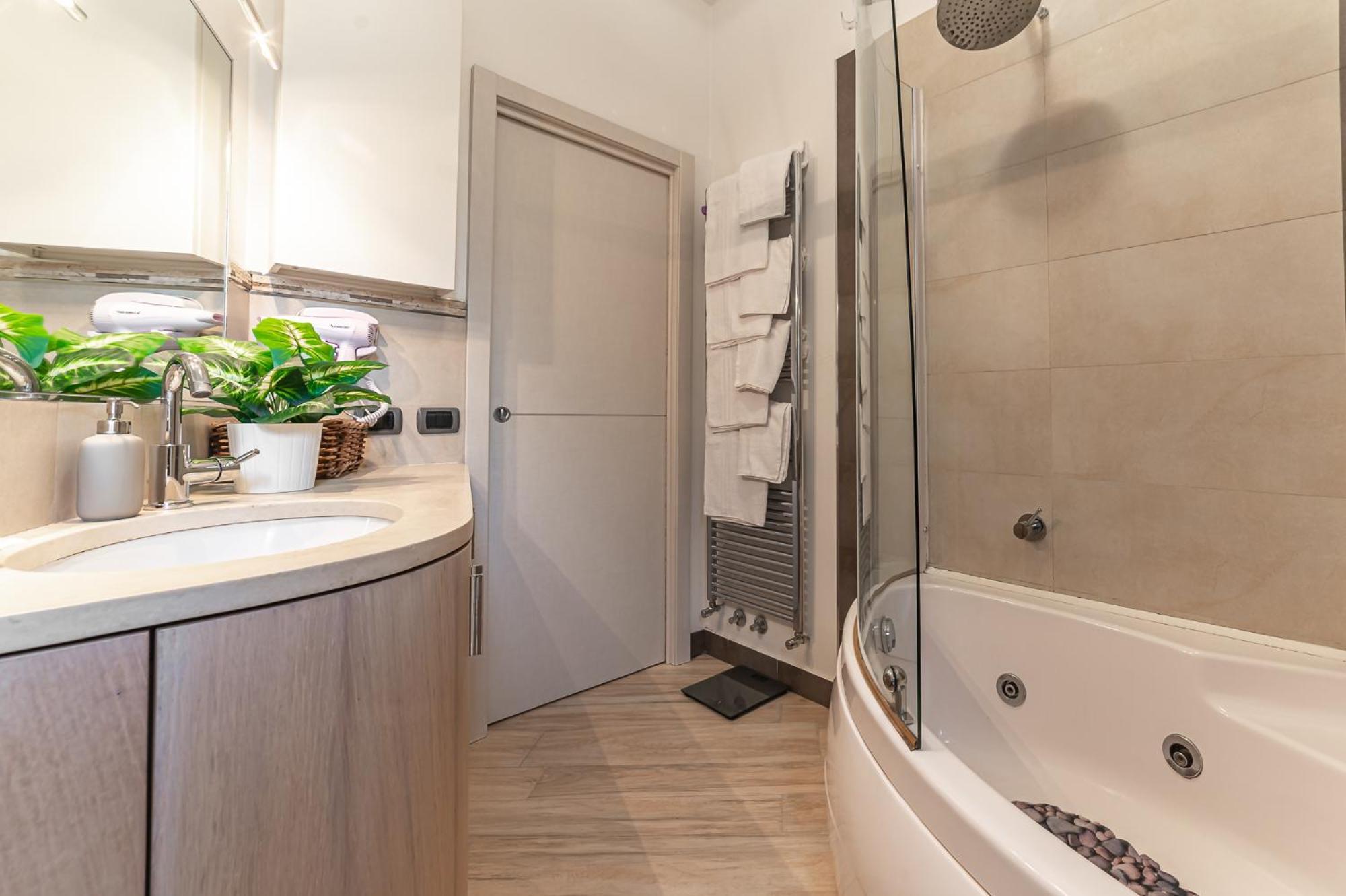 Il Nido Di Roma - Ospedale Gemelli & Garden Apartment Luaran gambar