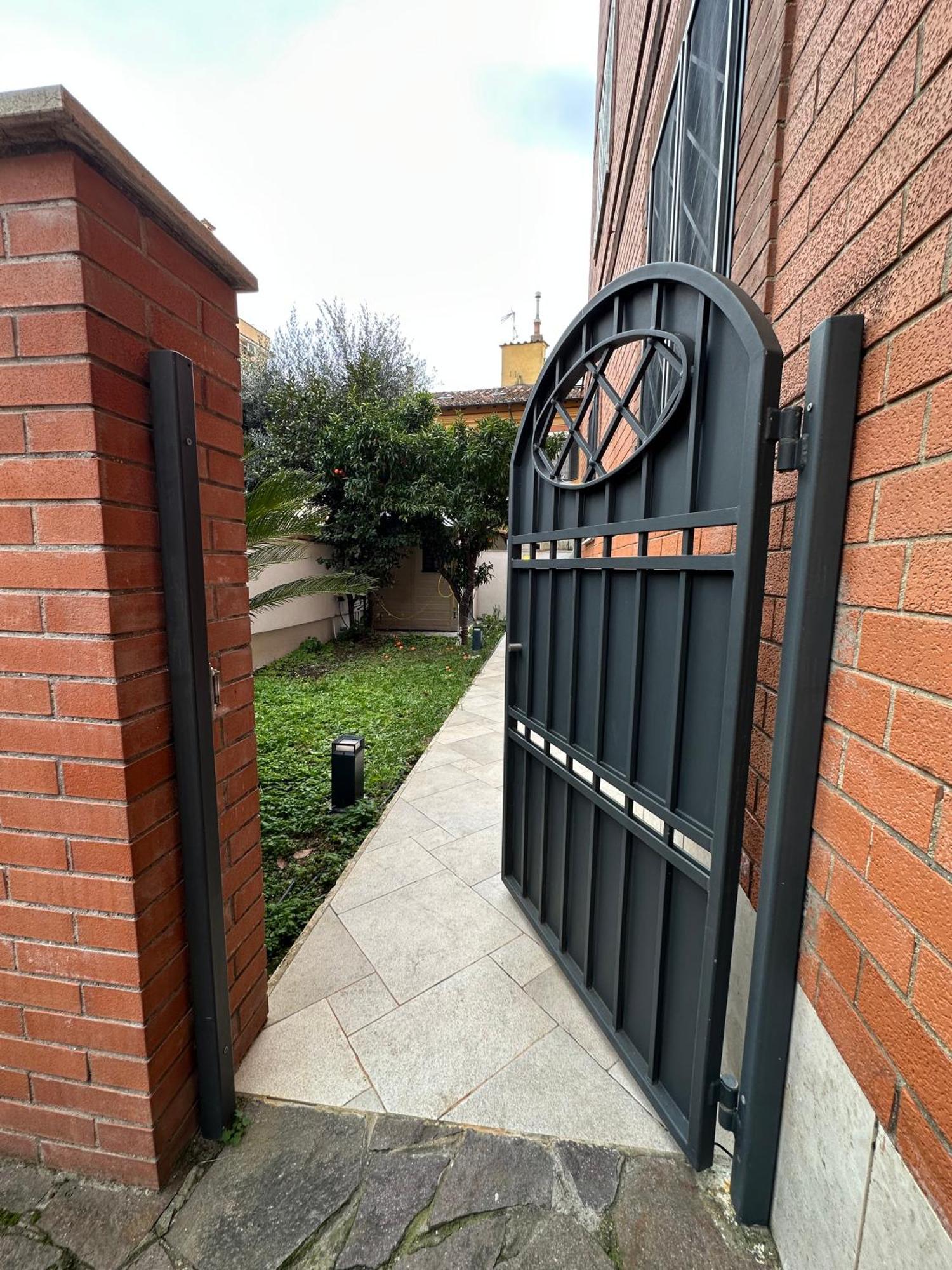 Il Nido Di Roma - Ospedale Gemelli & Garden Apartment Luaran gambar